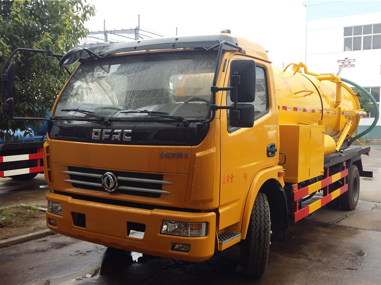 東風(fēng)大多利卡(8方)清洗吸污車